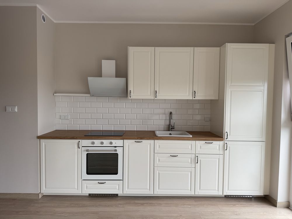 Wybajem Nowa Kawalerka– blisko centrum, 27 m² – wysoki standard Glinno