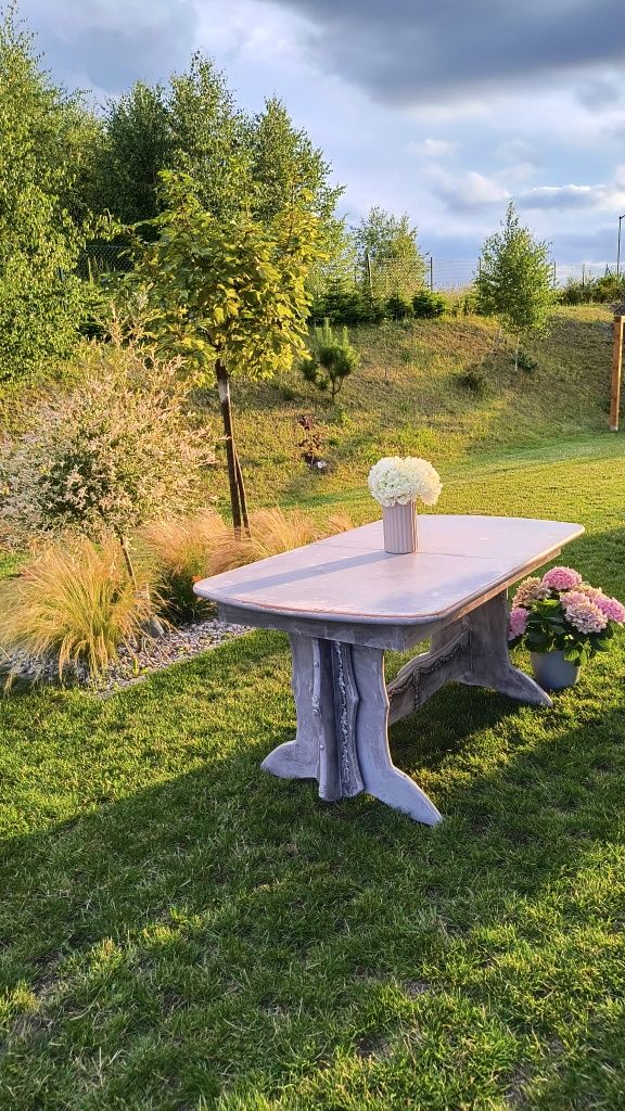 STÓŁ ROZKŁADANY 1.60 X 94 po rozłożeniu 3m plus trzy krzesła