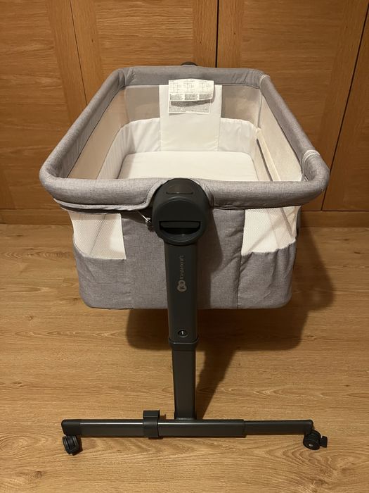 Next to Me (Kinderkraft)