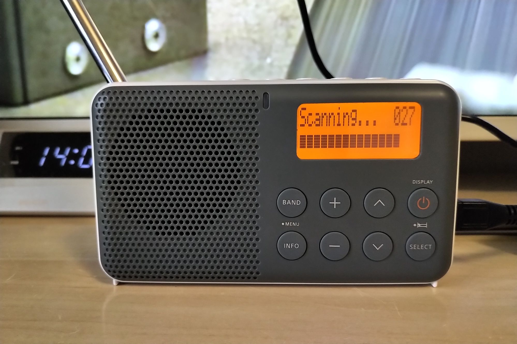 Radioodbiornik SANGEAN DPR-64 (Pocket 640)