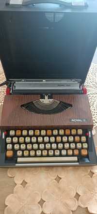 Maszyna do pisania royal 260