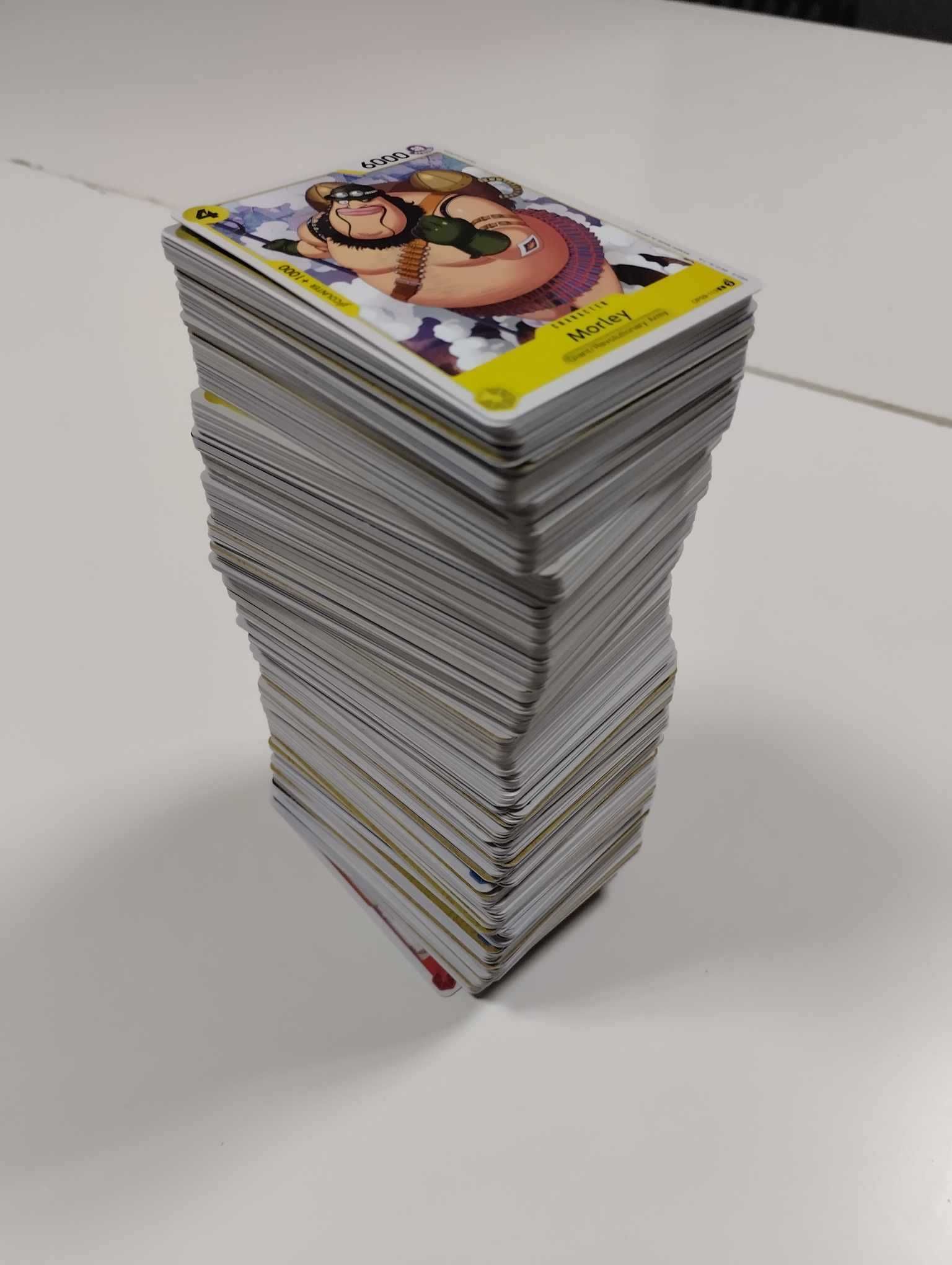 450 cartas One Piece TCG