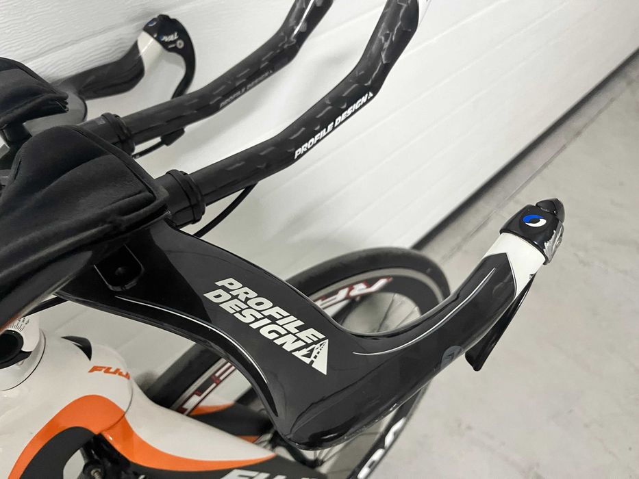 Bicicleta triatlo Fuji D6