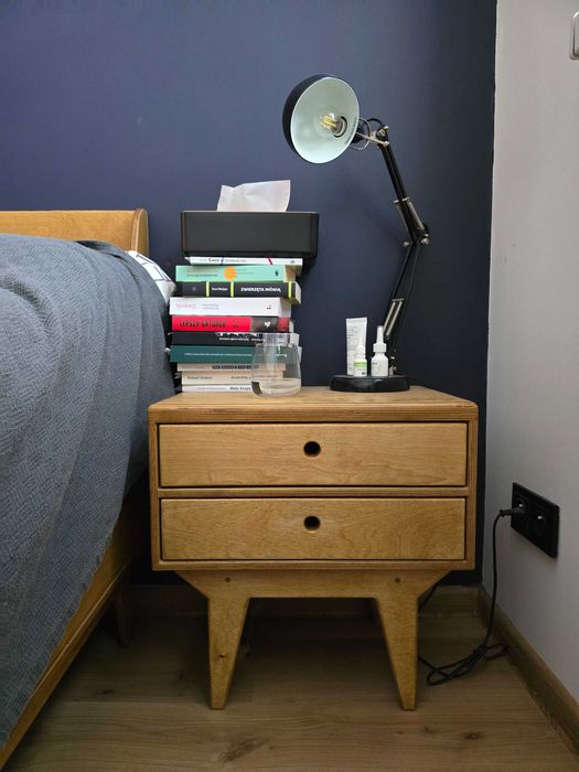 Stolik nocny FIU.2 z Wood Republic