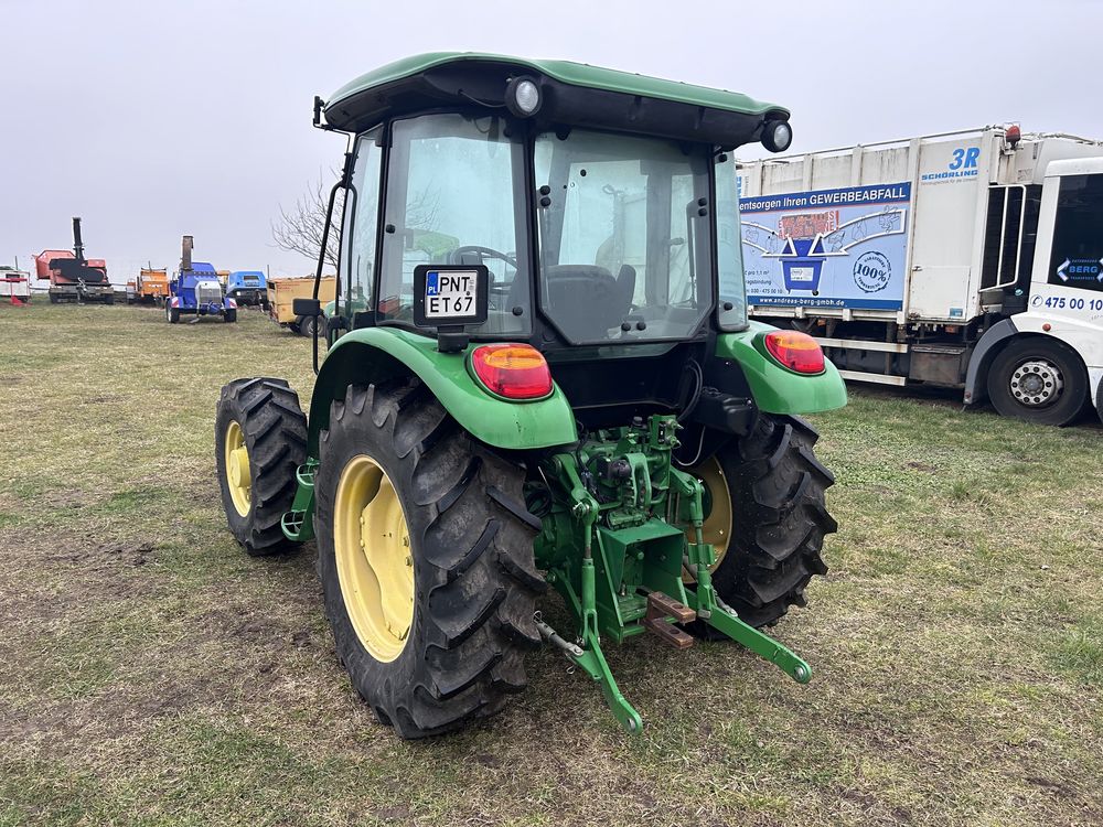Johan Deere 5065E Polecam