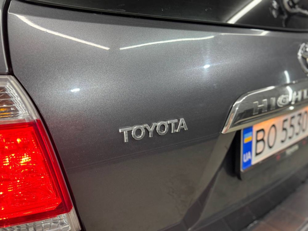 Toyota highlander 3.5 2012