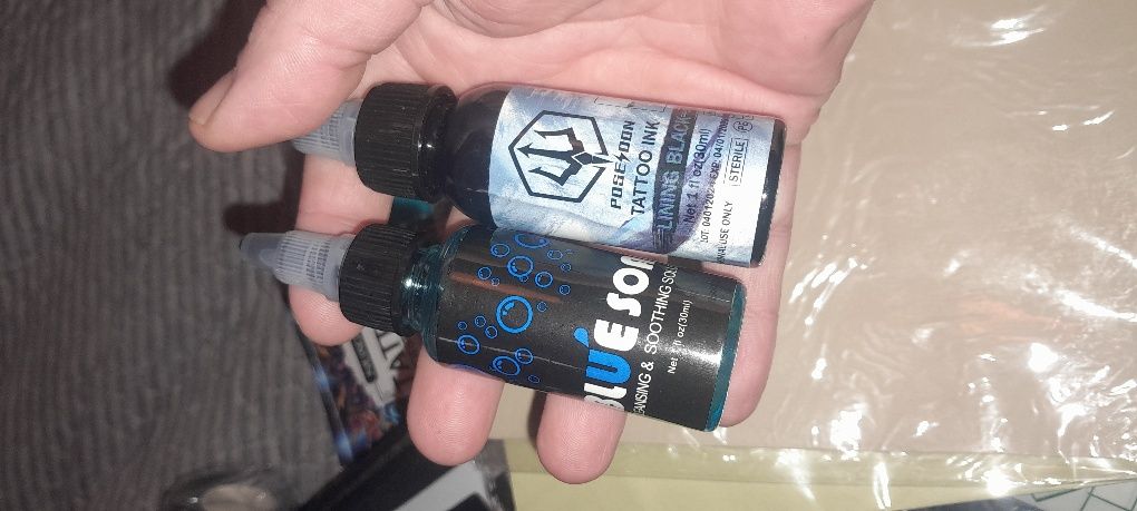 Vendo kit de tatuagens Poseidon