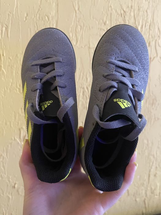 Копки дитячі футбольні Adidas