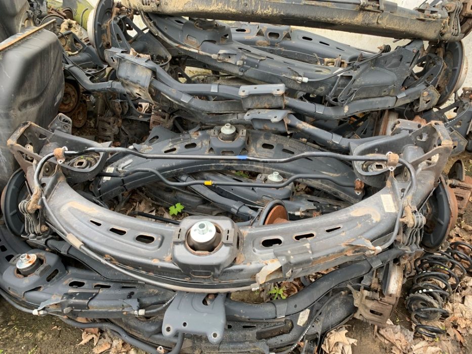 Mercedes B klasa W245 A klasa W169 BELKA wózek tył sanki kołyska częśc