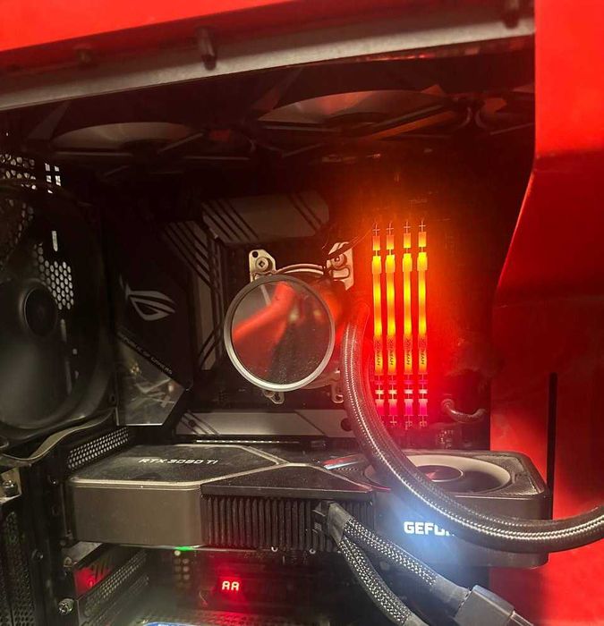 Asus Strix X570-E Gaming • AMD Ryzen 9 5950X • HyperX DDR4-3200 32GB