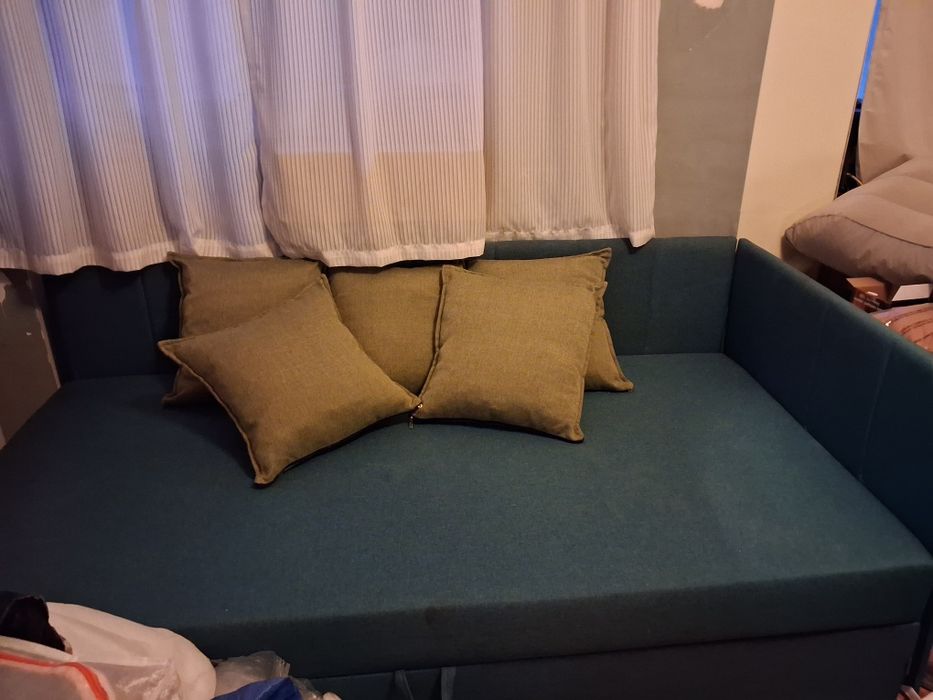 Tapczan z materacem kieszonkowym