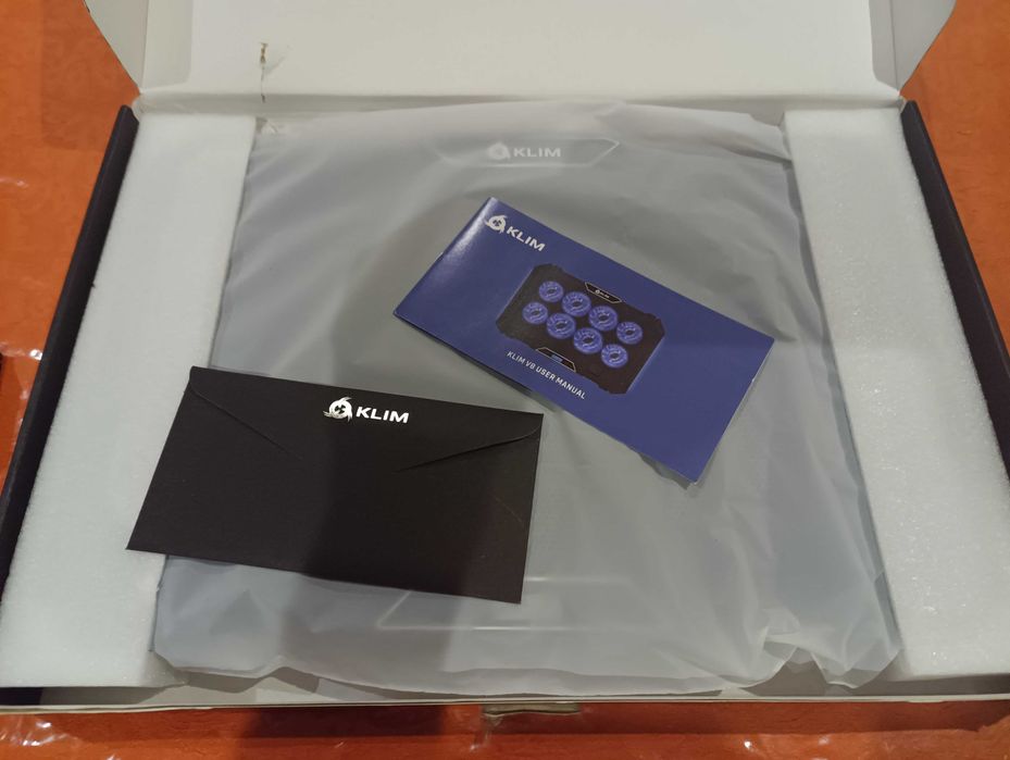 base / cooler para portátil Klim V8 novo na caixa