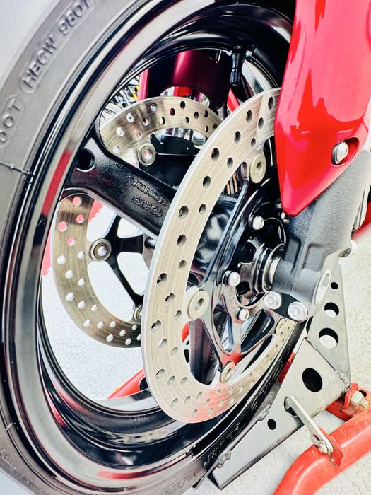мотоцикл Honda CBR1000RR в оригіналі тільки з Японії