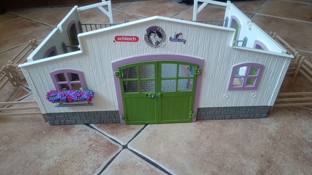 Stajnia dla koni Schleich