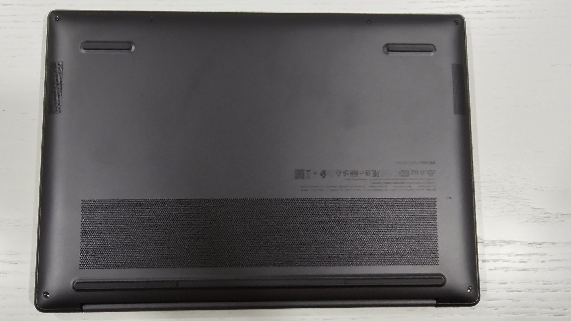 Lenovo Yoga Pro 7 14.5"  Ryzen 7 + 32Gb