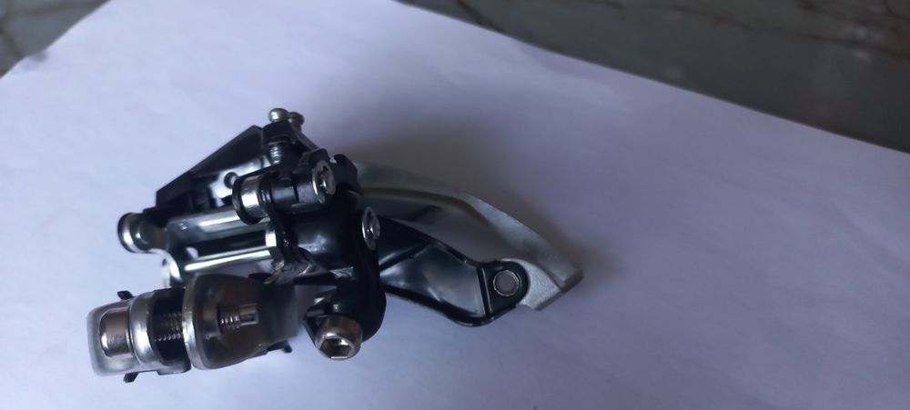 перекидка перемикач передній Shimano Tourney fd-tx51