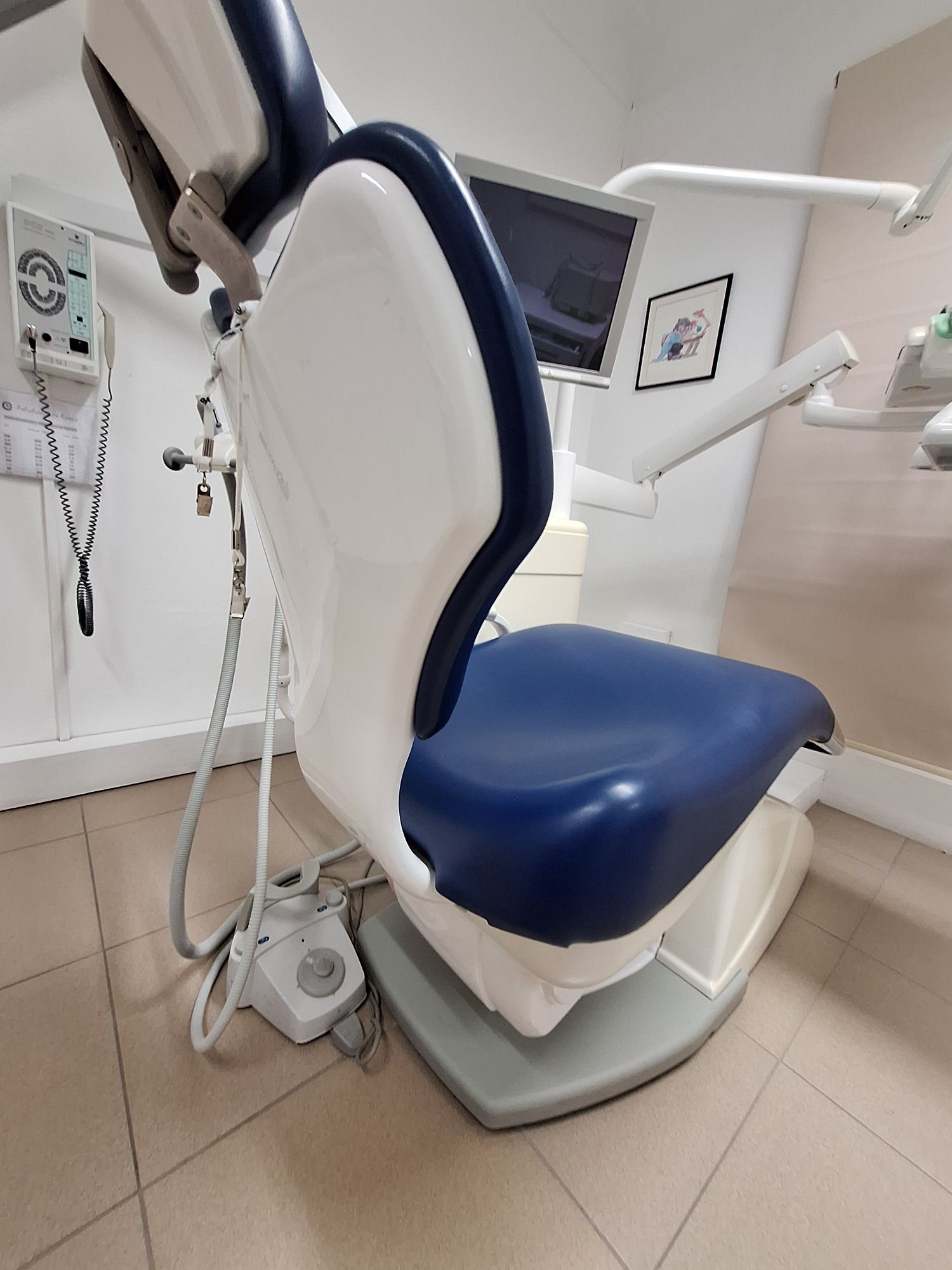 Cadeira  dentária Anthos 6