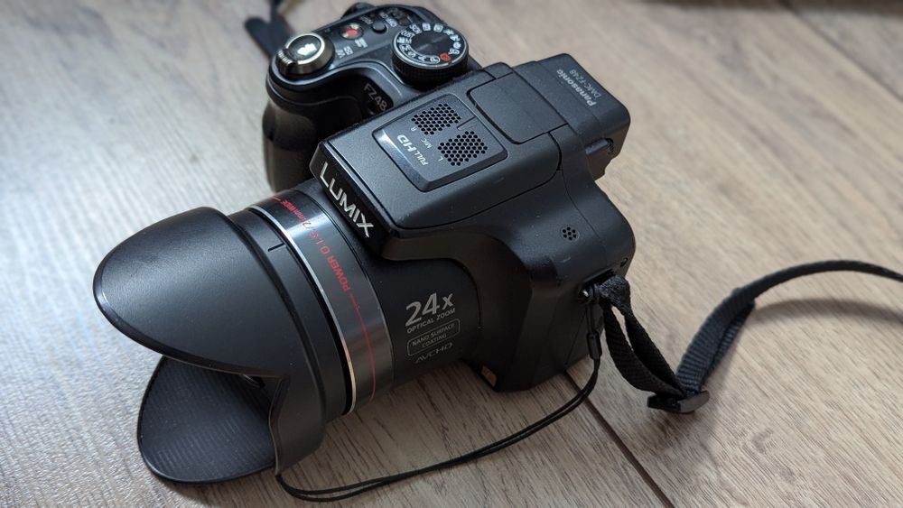Aparat Panasonic Lumix DMC FZ48 12 Mpx 1080p 24x stan bardzo dobry