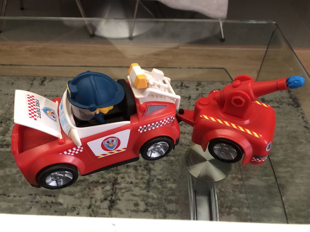 Carro bombeiros Pinypon