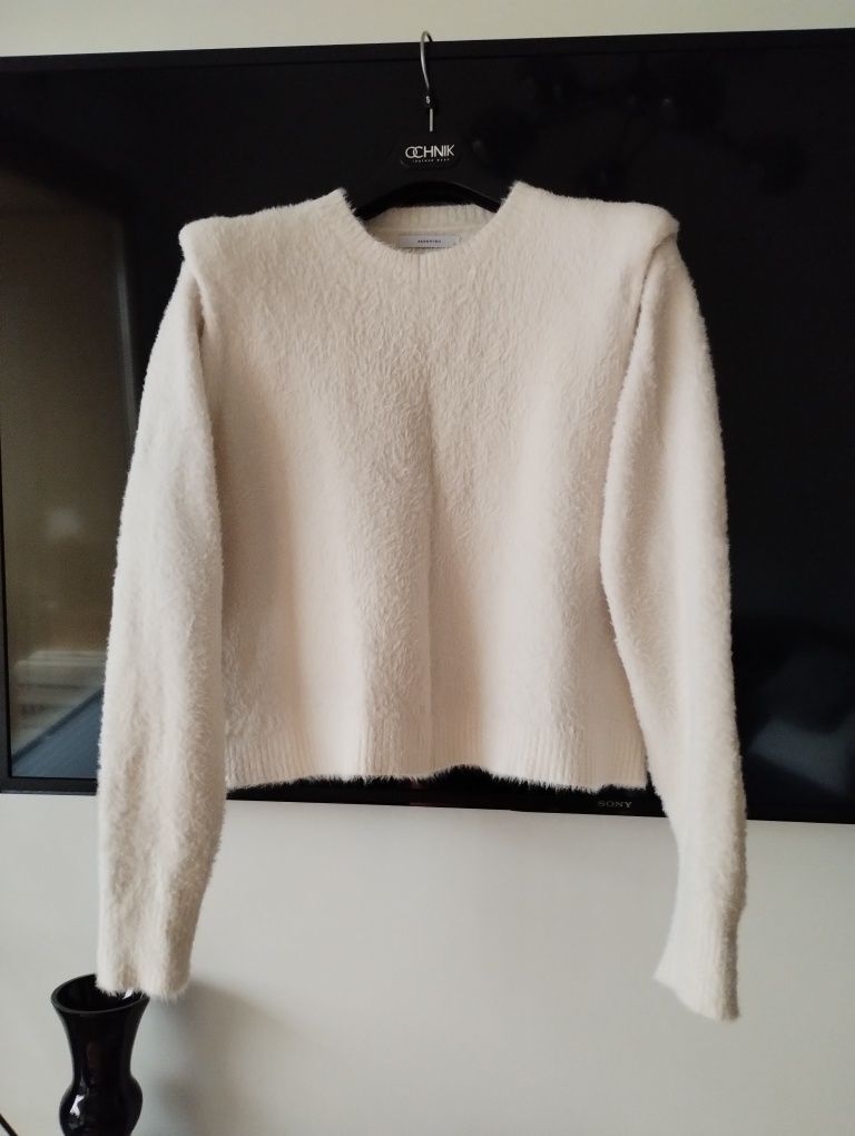 Reserved mięciutki puszty sweter rozmiar M