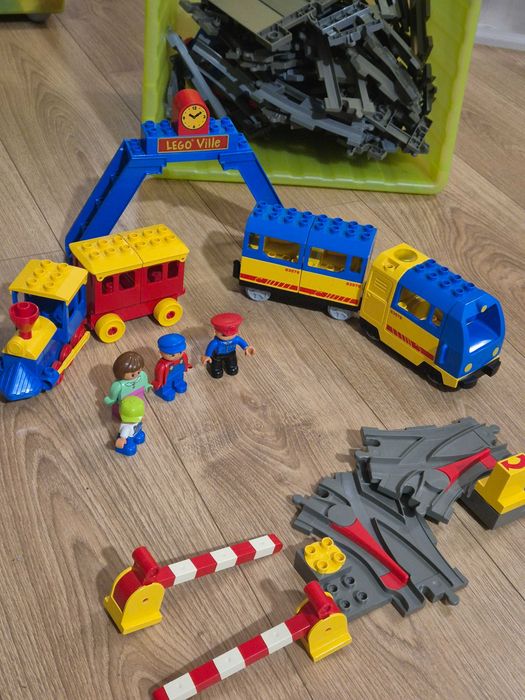 Tory pociąg Lego Duplo stacja LegoVille