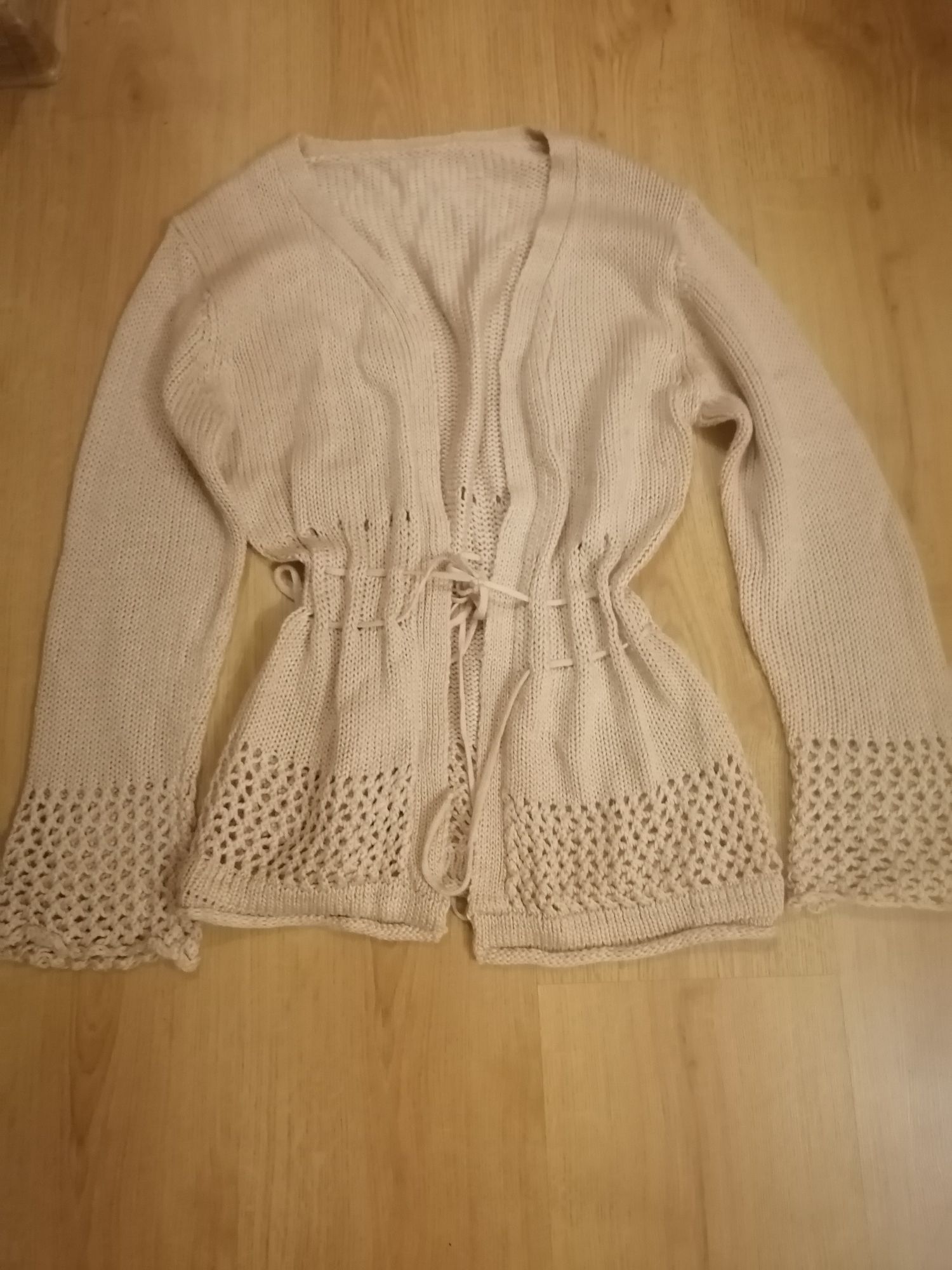 Sweterek damski rozmiar M