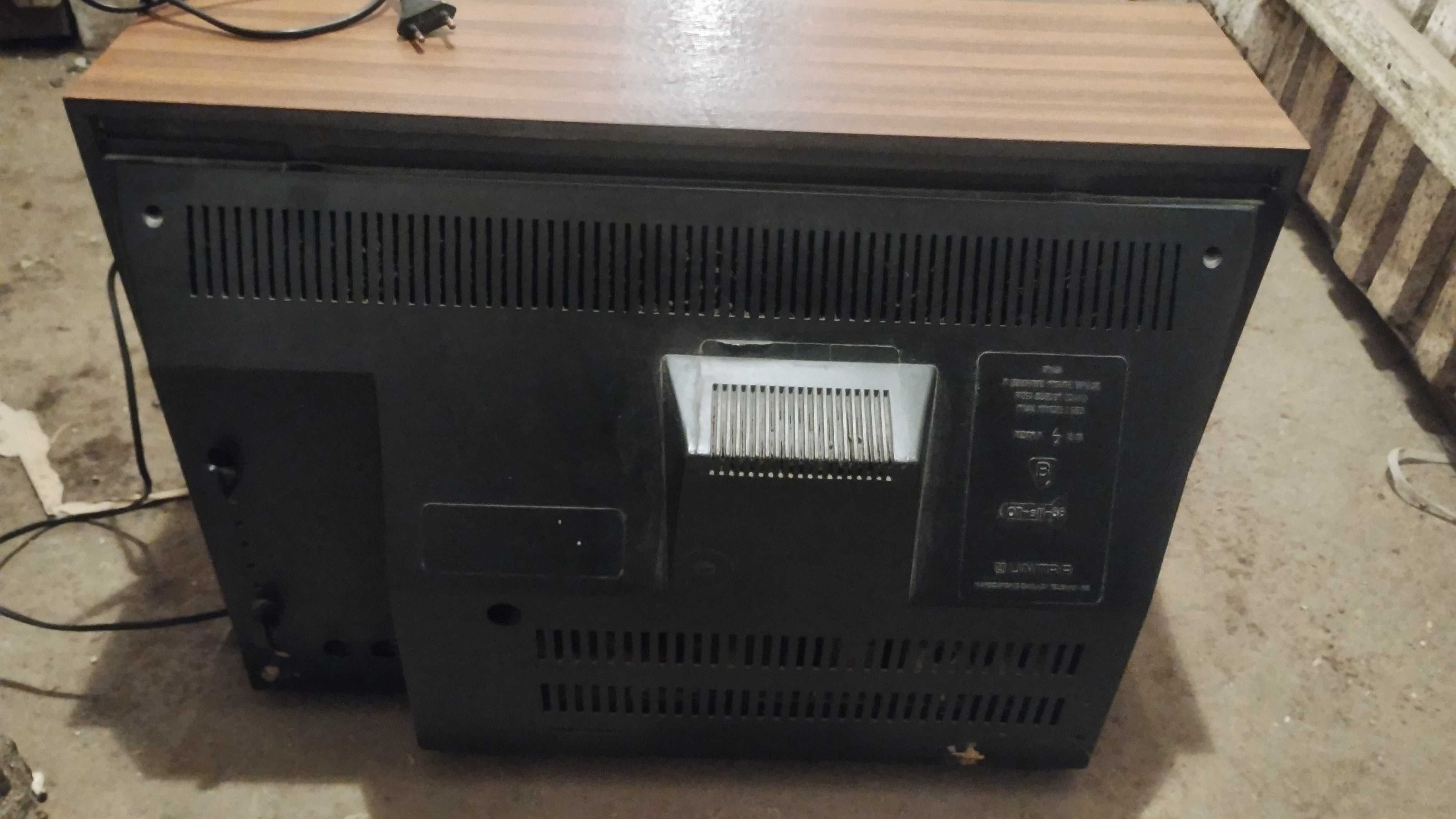 Telewizor Unitra Cygnus T 401A