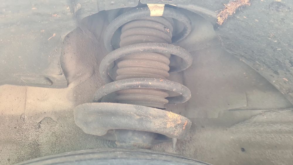 Amortecedor frente esquerdo OPEL Karl