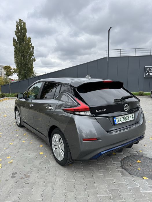 Nissan Leaf 2018 Ніссан Ліф
