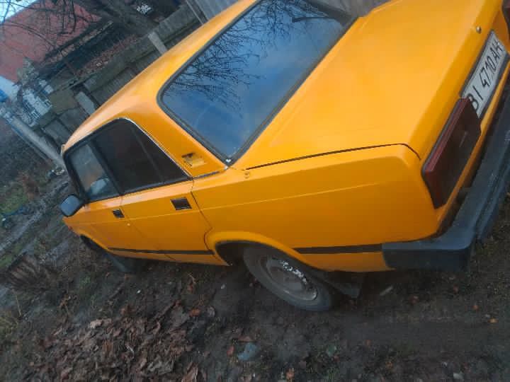 Продам авто ваз 2105