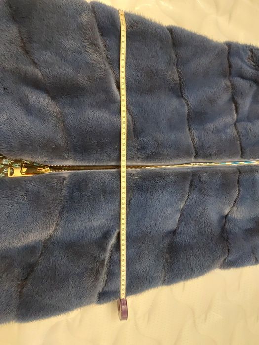 Елегантна норкова жилетка