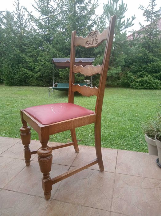 Stylowe krzesło tron