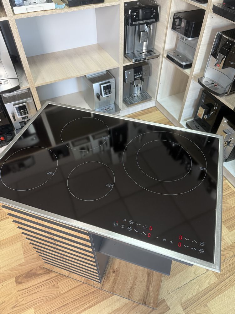 Індукційна плита/варильна поверхня AEG Electrolux