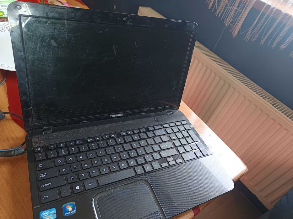 laptop toshiba nowa klawiatura
