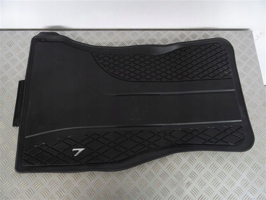 Dywaniki gumowe BMW Seria 7 G11 G12 2015-  PRAWY PRZÓD 51472443985