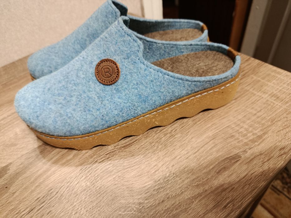 Тапки жіночі 39 розмір