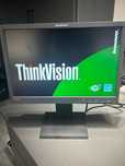 Monitor LENOVO LT1952P 19”