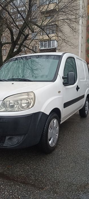 Продам Fiat Doblo 2011 года