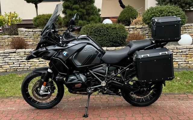 BMW R1250 GS Adventure Triple Black Full Opcja + KUFRY + dodatki Touratech 4,5tyś km IDEALNY!