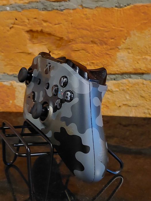 Kontroler Pad Microsoft 1708 Xbox One Series X S Night Camo MORO PC