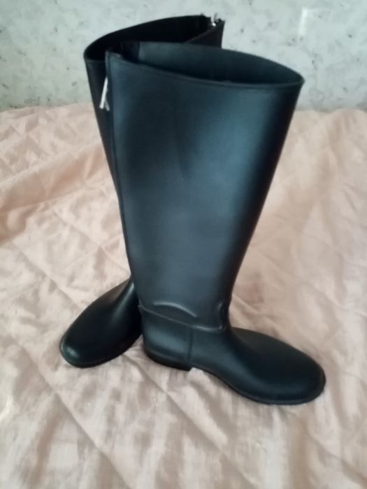 Гумові чоботи нові без комісії