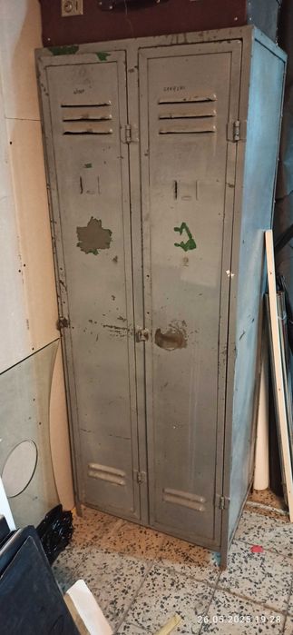 Szafka pracownicza 2 drzwiowa - wyprzedaż 1/4 wartości