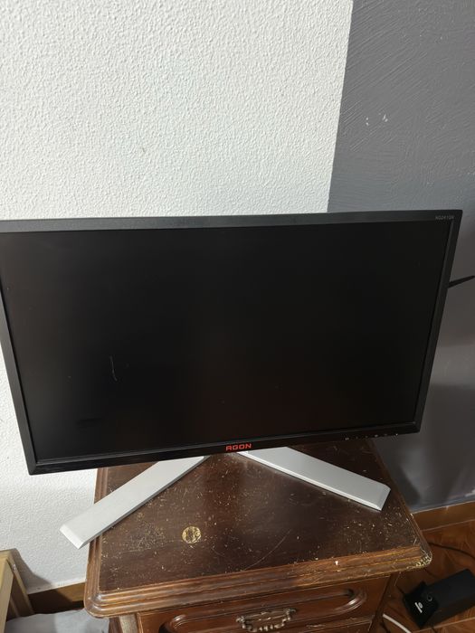 Monitor AOC Agon qhd 1440p 144hz 24 polegadas