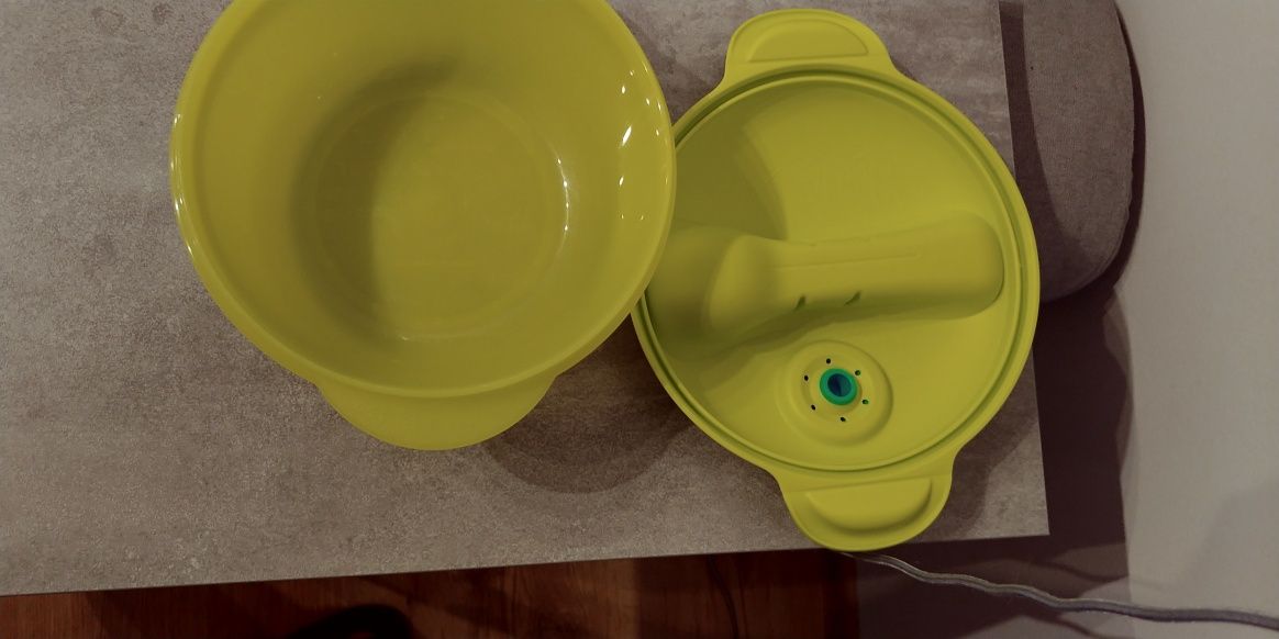 Lunchbox, pudełko, pojemniki tuperwar 1,5 l