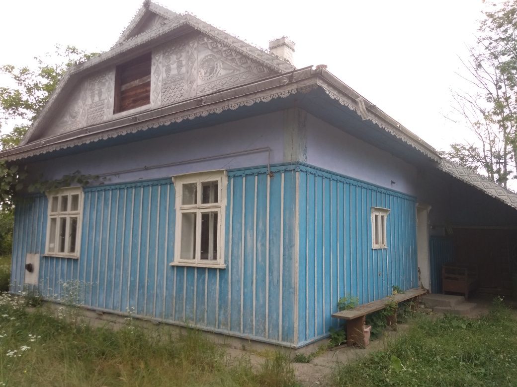 Продається газифіковане господарство в с. Іллінці Коломийського р-ну
