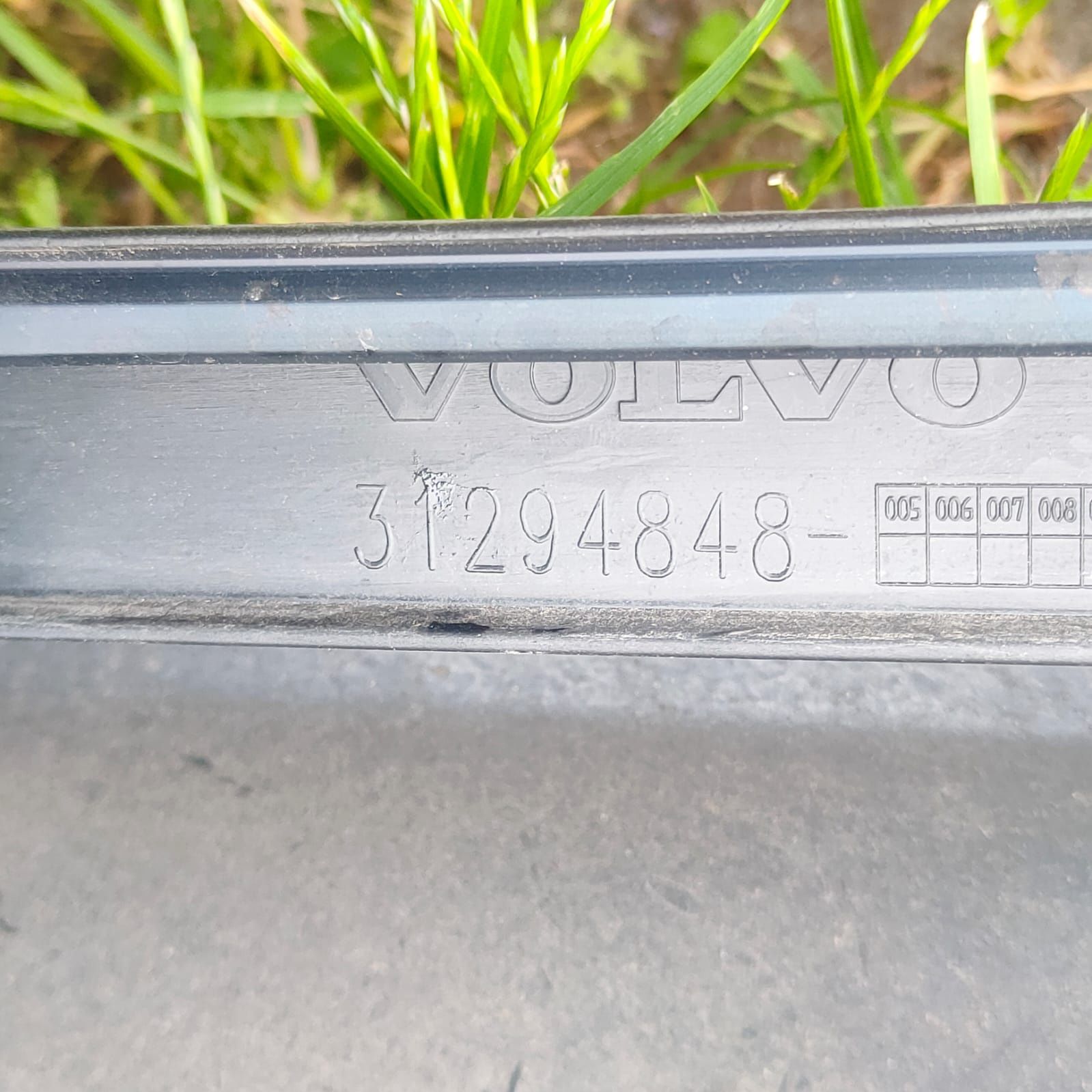 Listwa progowa Volvo XC60 R-Design 31294,948