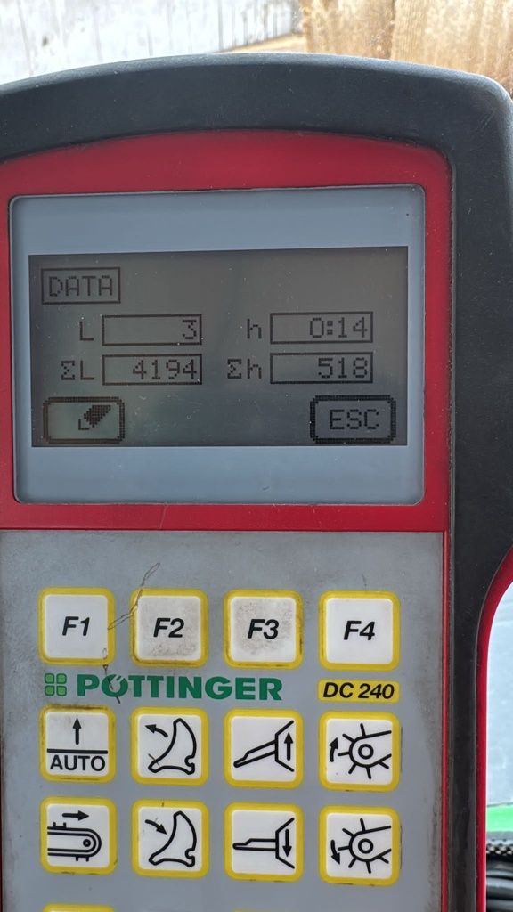 Przyczepa samozbierająca Pöttinger Europrofi 5010 Combiline