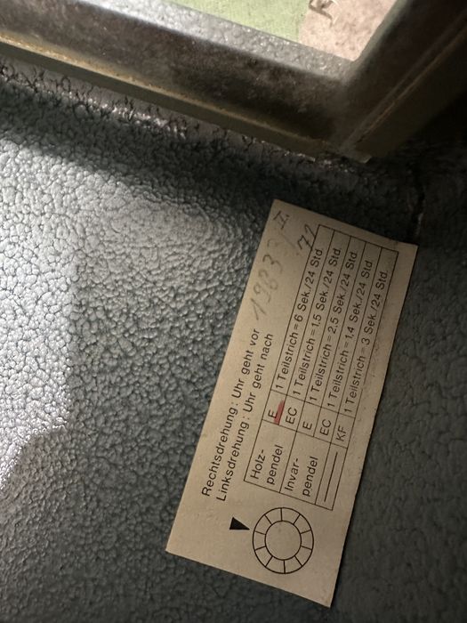 Zegar przemysłowy industrialny wiszący matka metalowy dworcowy 608