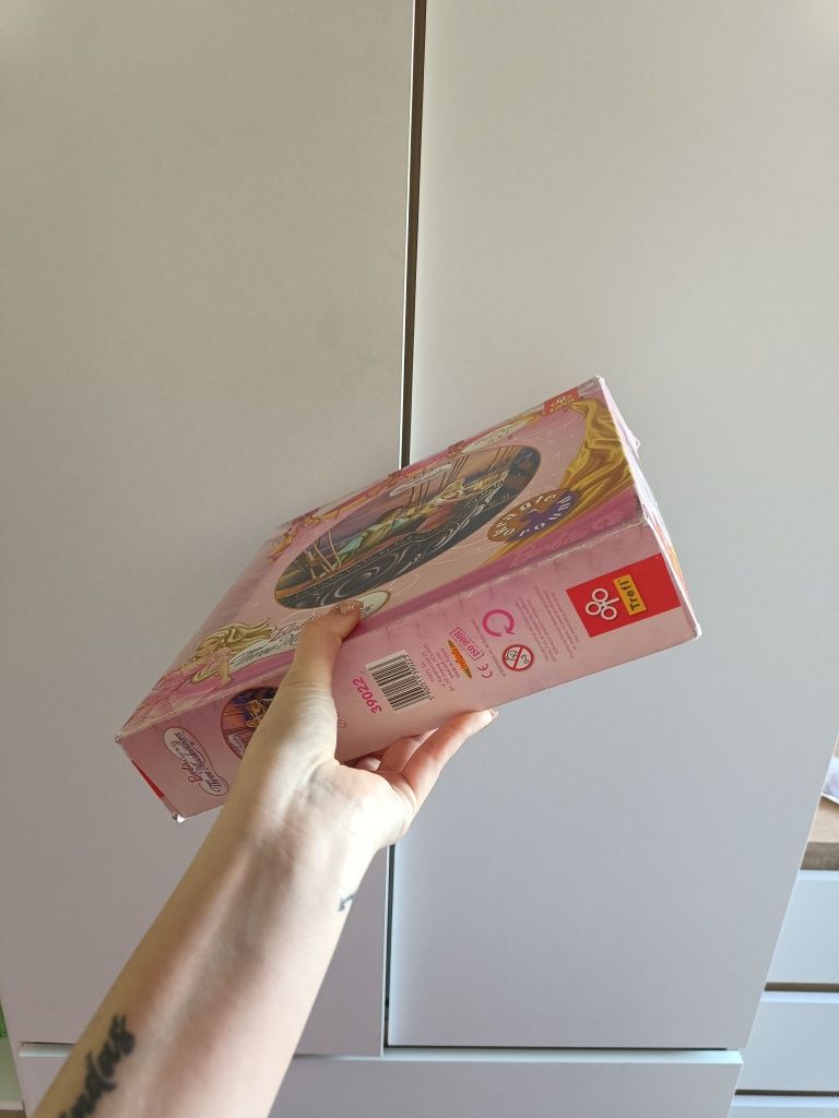 Puzzle 300 trefl barbie okrągłe