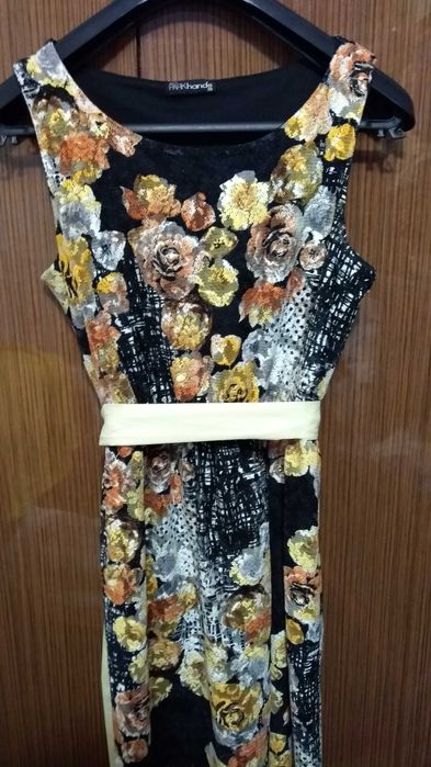 Продам летнее платье размер 44 - 46